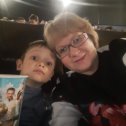 Фотография "С внуком Даней в кинотеатре. 2024 г."