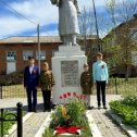 Фотография "5 мая 2023 год, зажжение Вечного огня на могиле погибших воинов во время Великой отечественной войны "