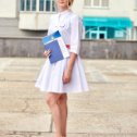 Фотография "https://www.instagram.com/p/BlD67PnFwjo/?igref=okru
Врач-стоматолог👩🏼‍⚕️#doktor#стгму#выпускной2018"