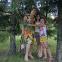 Фотография "Галя Слипенко с внучками у меня в Омске.  Август 2016г."