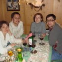 Фотография "Австрия, январь 2008
Оля, Валера, я и Дима
Сергей - за кадром"