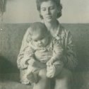 Фотография "с мамой в доме на Гурьевской в 1972 г."