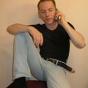 Фотография "Я пытался не позировать - меня подловили, когда я отвечал на звонок, держа в руке сигарету!))) Млин, прикольный я, чесслово!)))"