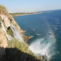 Фотография "Радуга при падении водопада в море."