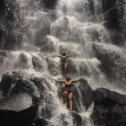 Фотография "Убуд водопад с доченькой"