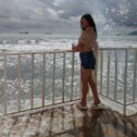 Фотография "Стоять на берегу и чувствовать солёный запах ветра, что веет с моря.
🌊 бывает разное, но любое её состояние - прекрасно 💙"