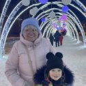 Фотография "С внучкой Сашенькой, январь, 2024"