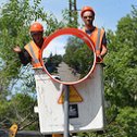 Фотография "Слепую зону переулка Томский в городе Белогорск обезопасили дорожным зеркалом."