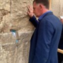 Фотография "Каждый раз, поднимаясь к стене плача в Иерусалиме, я получаю мощный заряд энергии. 
Мира вам друзья ❤️🇮🇱❤️"