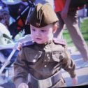 Фотография "Год назад наш лейтенант прошагал по Парку Победы!"