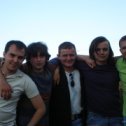 Фотография "Вся толпа: Андрюха, Юрчик, я - в центре, Вовчик, Игорь"