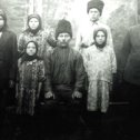 Фотография "Цеж воны Саливоны.В центре мой дед, за ним отец ,1913 г.р."