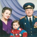 Фотография "Мои родители и Ильюша,
г. Житомир, 9 марта 2000года"