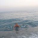 Фотография "12 ноября 2010 года, Ялта, море просто супер, вылезать не хочеться."