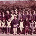 Фотография "Токушинская ср.школа
2-ой класс,я в верхнем ряду слева."