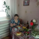 Фотография "23.06.23 юбилей у Сашиной  крестной Галины Григорьевны .мой ей подарок-суши,роллы,торт"