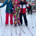 Фотография "Все - на лыжню! Погода чудесная. Дочка и внучка согласны. "Островок", 03.02.2024"