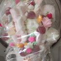 Фотография "Вот такой сладкий букет из моих любимых сладостей собрала к 8 марта дочка Натуличка. "