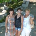 Фотография "С моими любимыми девочками - сестрой и племянницей во время экскурсии в Ялту"