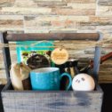 Фотография "Подарок в деревянном подарочном ящике- стильное и оригинальное решение! Этот набор создан для любителей всего кофейного."