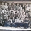 Фотография "1965 год пионерский лагерь "Унеча" (отряд "Звездный") Воспитатель Лев Абрамович, пионервожатая Нина. Горнист Миша Зотов."