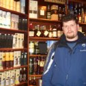 Фотография "Счастье выглядит как-то так... В магазине Royal Whisky Mile  на Королевской Миле в Эдинбурге.
Февраль 2007."