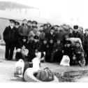 Фотография "Аэропорт г. Иркутск. Наша группа из СПТУ-60 прибыла на практику из Ленинграда в Ленское речное пароходство. г. Иркутск март 1988 год."
