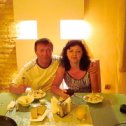 Фотография "Я и Наталья. Самые вкусные гребешки в Ливадии.13.08.09 г."