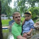 Фотография "Лионозовский парк, Москва - сын с мужем, лето 2016"
