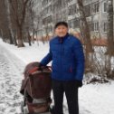 Фотография "Мардан на прогулке с внуком г.Коломна.Московской.об."