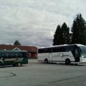 Фотография "Встреча на Полярном Круге. Рейс на Тромсё (Норвегия). Я - за рулём зелёного Мерседеса."