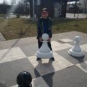 Фотография "Играем с внуком в шахматы  в парке. 2024 г . Апрель."