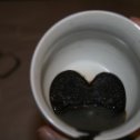 Фотография "Так сердце, расположенное на дне чашки, свидетельствует о любви всей вашей жизни, которая, вероятно, уже вами найдена."