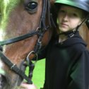 Фотография "Внучка Танюшка с лошадкой"