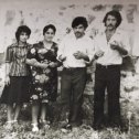 Фотография "Assyrians of Arzni. 1)Mirzoeva Zina Iosipovna, 2)Piroeva(Mirzoeva) Lyudmila Iosiphovna, her husband 3)Piroev Ivan Sergeyevich, 4)Simonov Georgiy Konstantinovich "
