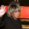 Фотография "Tina Turner ...Певица с потрясающим голосом. Незабываемой манерой исполнения.Ее песни наполняют мощнейшей  энергией, желанием жить, творить.....Вечная память..."