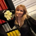 Фотография "С букетом цветов любая женщина превращается в Мадонну.
Люблю цветы 🌹🌷"