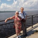 Фотография "Я с женой Ниной на берегу Волги в Ульяновске"