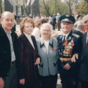 Фотография "9 мая 2006. все ещё были живы-здоровы: и отец, и мама. Тут и ветеран войны  подполковник Г.А. Козырев с супругой 
#БессмертныйПолк #даугавпилскийрайон "
