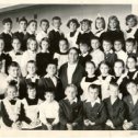 Фотография "Школа №427 3кл 1971 год.
Я в первом ряду 4-й справа."