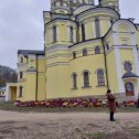 Фотография "Manastrirea Hincu,un loc de rai,foarte frumos!"