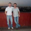 Фотография "Я с Юрой
Воробьёвы горы, лето 2007"