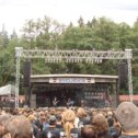 Фотография "Я на сцене,в центре...и тысяч 5-7 чехов, вид сзади :) 2006, Brutal Assault Festival"