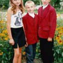 Фотография "1999 год, я, в 4 классе, Света и Сергей в 6"