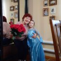 Фотография "Все тот же Новый 2022...Все Празднуем....младшая внученька Анна Дмитриевна,ну и конечно я..."