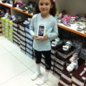 Фотография "Анастасия, получила приз "Смартфон". С 1 апреля по 1 июня 2018 года. Покупая детскую и подростковую обувь «Зебра» ты всегда в выигрыше!"
