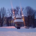 Фотография "3-я Совбольница, Саратов. Фонтан на входе после снегопадов"