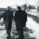 Фотография "Кохма, ул. Кочетовой. 1950-е
Справа завод Строммашина, идут в сторону  Ж.Д. станции."
