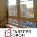 Фотография "Ламинированные окна Рехау, фурнитура Рото НТ с ручками цвет шампань #подоконник Кристалит 
#галереяокон #москва #пласиковыеокна #остеклениебалкона"
