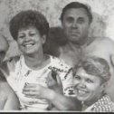 Фотография "Мои родители и Голевы. Каманда "Ураган" в Уч-Кудуке еше в 20-ом веке."